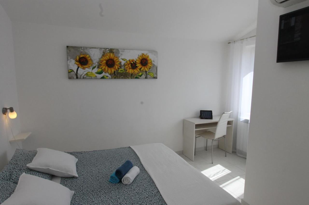 Apartments Mareblu Rabac Exterior photo