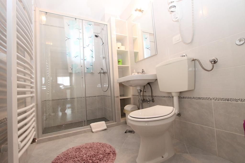 Apartments Mareblu Rabac Room photo